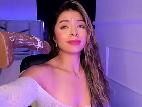 daniiphoeniixx online show from 02-22-25, 06:39