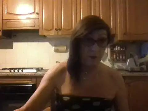 Tiabet online show from 04-17-26, 08:23