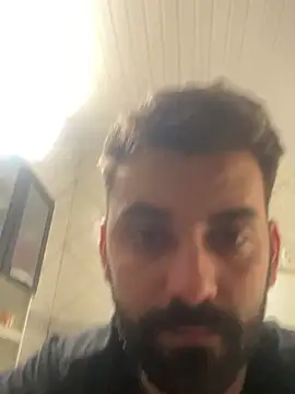 Snapshot of biel_96 chatting on 01-04-25, 03:49 biel 96 online show from 01-04-25, 03:49