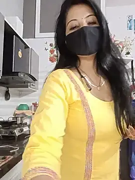 Snapshot of Best-Couple chatting on 06-18-26, 10:09 Best-Couple online show from 06-18-26, 10:09