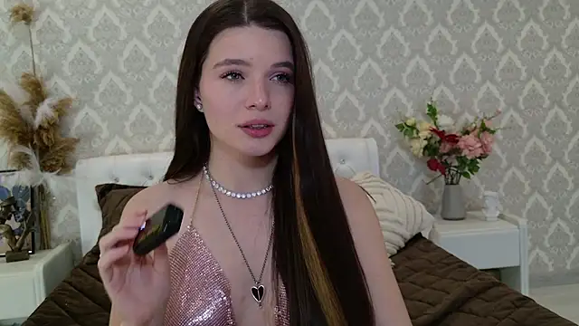 Nellie Medina online show from 01-19-25, 04:01