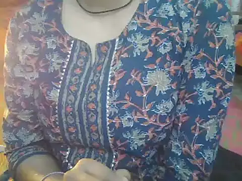 Hot-shanvi online show from 01-18-25, 06:03