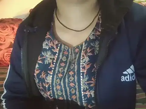 Hot-shanvi online show from 01-18-25, 03:49