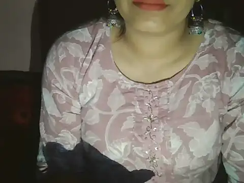 Hot-shanvi online show from 03-21-26, 06:55