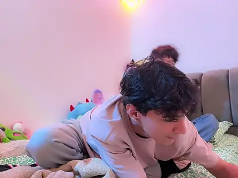 Snapshot of Calacran chatting on 01-06-25, 07:31 Calacran online show from 01-06-25, 07:31