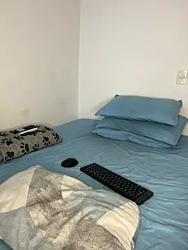 Young latin master777 online show from 02-11-25, 11:10