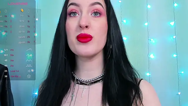 Miss Alice   online show from 01-06-25, 06:31