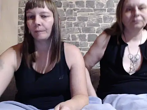 Sweet Phoenix online show from 01-09-25, 03:23