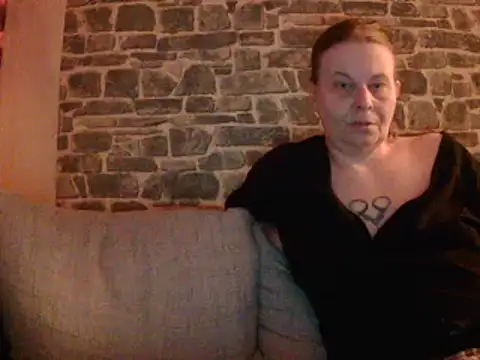 Sweet Phoenix online show from 01-13-25, 05:44