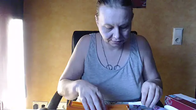 Sweet Phoenix online show from 09-24-25, 05:00