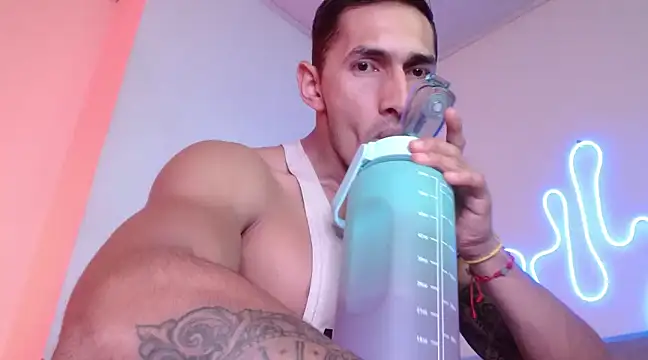 Snapshot of Joylopez_fit chatting on 01-15-25, 12:36 Joylopez fit online show from 01-15-25, 12:36