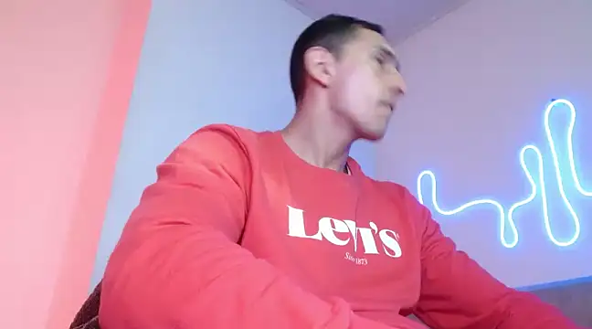 Snapshot of Joylopez_fit chatting on 01-16-25, 01:25 Joylopez fit online show from 01-16-25, 01:25