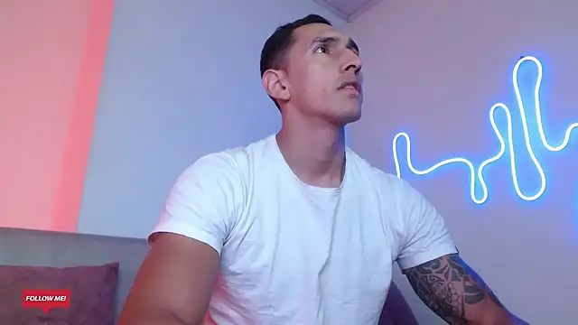 Snapshot of Joylopez_fit chatting on 02-16-25, 01:27 Joylopez fit online show from 02-16-25, 01:27