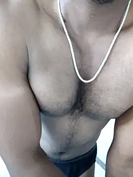 hot boy dic online show from 09-21-25, 03:24