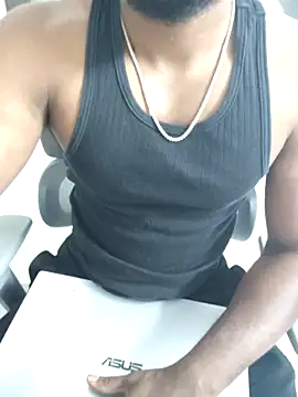 hot boy dic online show from 11-18-25, 02:43