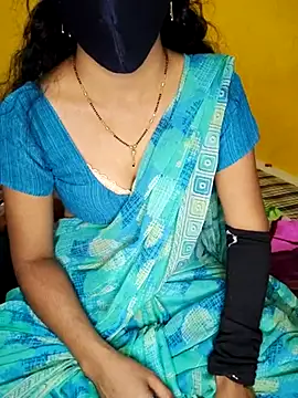 lovelygirl4567 online show from 02-09-25, 04:29
