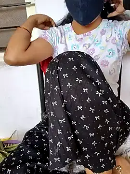 lovelygirl4567 online show from 02-15-25, 05:19