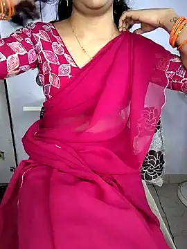 lovelygirl4567 online show from 11-06-25, 07:31