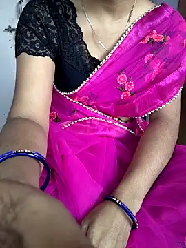 lovelygirl4567 online show from 02-09-26, 05:22