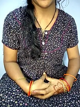 lovelygirl4567 online show from 03-13-26, 03:40