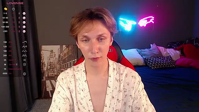 Adrian Di online show from 01-16-25, 06:27