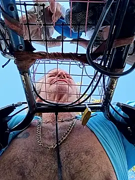 Cloudin around online show from 01-17-26, 06:00