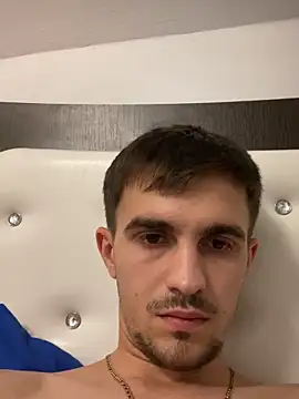 Snapshot of Demonpull69 chatting on 11-17-25, 07:30 Demonpull69 online show from 11-17-25, 07:30