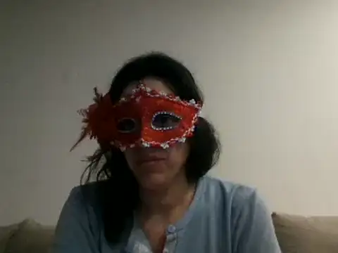 Snapshot of couple-tuga chatting on 02-10-25, 09:58 couple-tuga online show from 02-10-25, 09:58