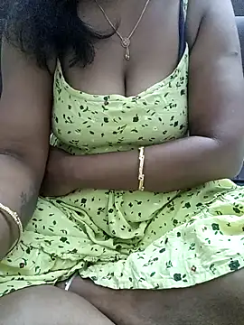 Snapshot of Tamil_Vishalini chatting on 04-29-26, 05:30 Tamil Vishalini online show from 04-29-26, 05:30