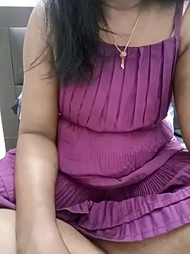 Snapshot of Tamil_Vishalini chatting on 05-02-26, 06:51 Tamil Vishalini online show from 05-02-26, 06:51