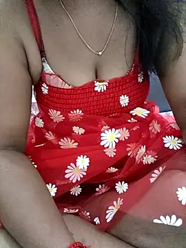 Snapshot of Tamil_Vishalini chatting on 07-21-26, 05:21 Tamil Vishalini online show from 07-21-26, 05:21