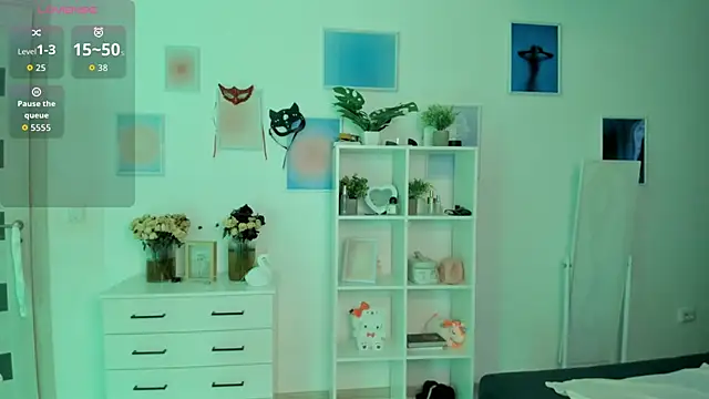 MiaVixxen online show from 10-02-25, 04:41