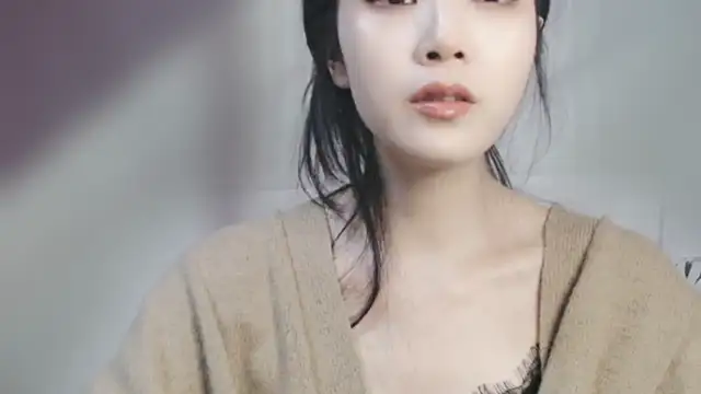 xiaotiantian-76 online show from 01-10-25, 11:00