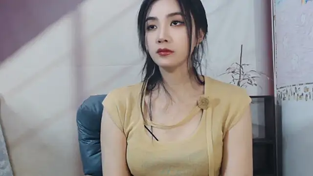 xiaotiantian-76 online show from 01-11-25, 09:36