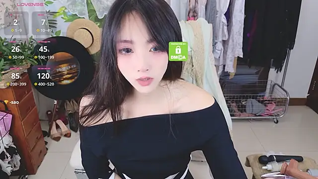 Snapshot of xiaotiantian-76 chatting on 05-14-26, 02:18 xiaotiantian-76 online show from 05-14-26, 02:18