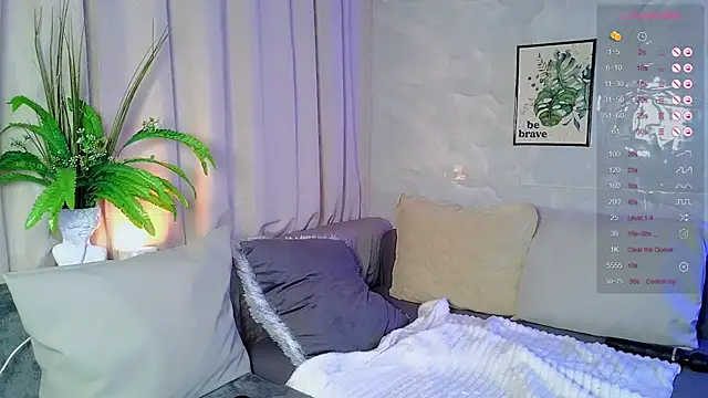 roxyyyrose online show from 04-15-26, 06:59