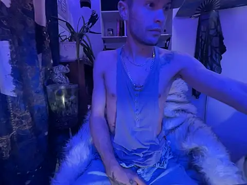 Snapshot of Trystan_Spellman chatting on 02-07-26, 08:07 Trystan Spellman online show from 02-07-26, 08:07