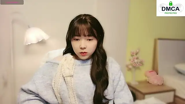 Chenjing0 online show from 01-19-25, 06:09