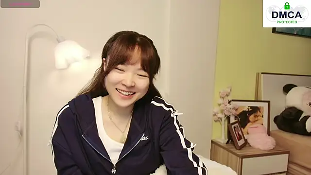 Chenjing0 online show from 02-16-25, 07:48