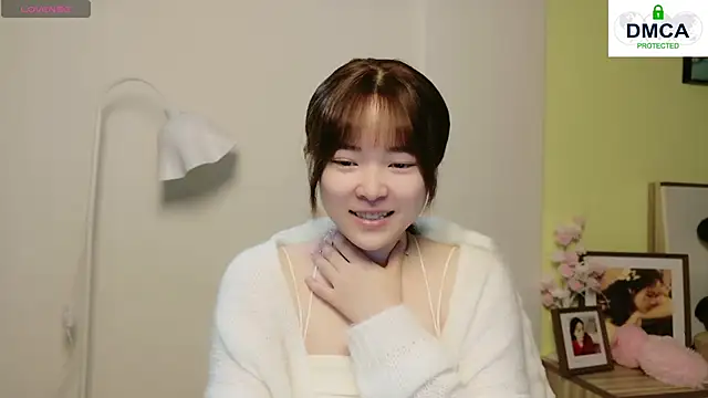 Chenjing0 online show from 03-04-25, 06:04