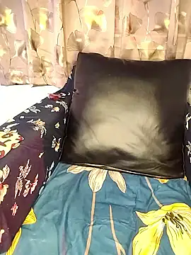 Hot  sallie online show from 04-14-26, 07:14