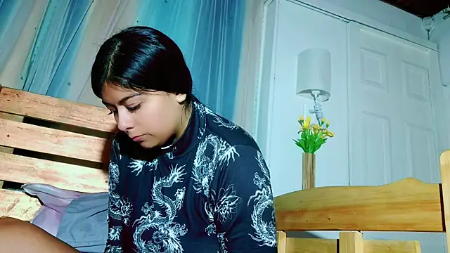 Snapshot of lana_reverse chatting on 01-08-25, 10:06 lana reverse online show from 01-08-25, 10:06