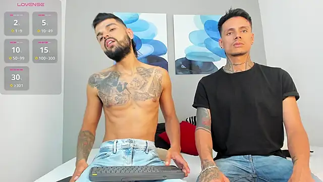 Snapshot of Emilio_Wolf chatting on 01-30-25, 12:18 Emilio Wolf online show from 01-30-25, 12:18