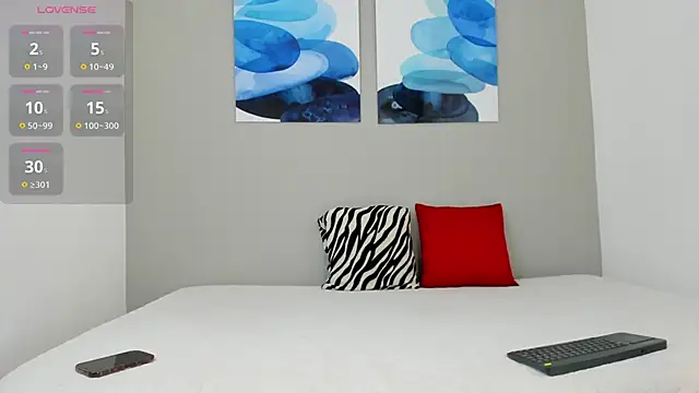 Snapshot of Emilio_Wolf chatting on 02-11-25, 06:33 Emilio Wolf online show from 02-11-25, 06:33