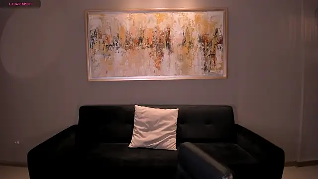 NiaSalvatore online show from 03-14-26, 03:45