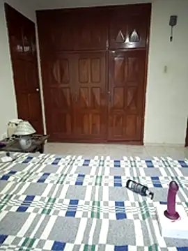 Stormy 77 online show from 12-19-25, 10:28