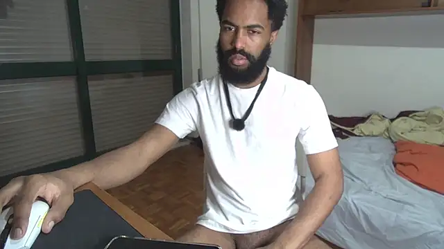Snapshot of kevi_cocks chatting on 04-28-26, 05:40 kevi cocks online show from 04-28-26, 05:40