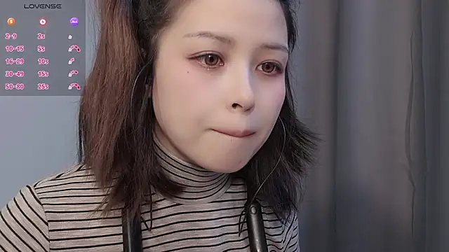 Snapshot of Lucky-xiuxiu chatting on 11-29-25, 03:59 Lucky-xiuxiu online show from 11-29-25, 03:59