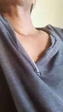 Snapshot of Abony_femboy chatting on 09-29-25, 08:19 Abony femboy online show from 09-29-25, 08:19