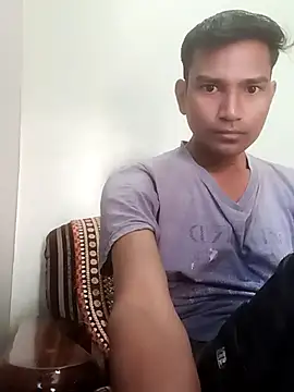 Snapshot of Abony_femboy chatting on 11-17-25, 07:58 Abony femboy online show from 11-17-25, 07:58